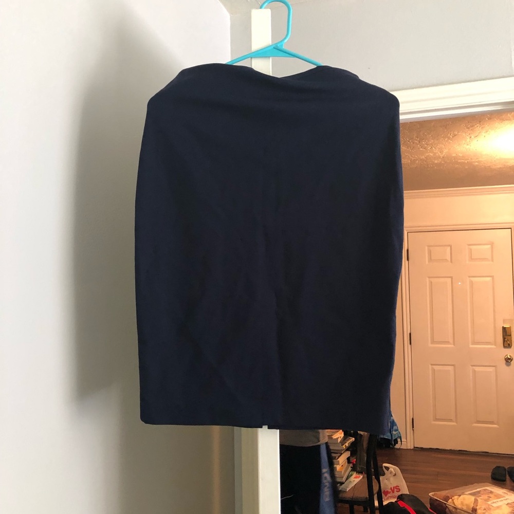 A navy pencil skirt!